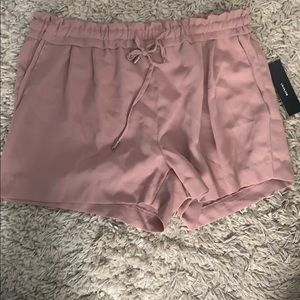 Lulu’s Mauve Drawstring Shorts Size Medium